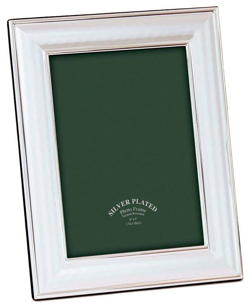 ΚΟΡΝΙΖΑ ΕΠΑΡΓΥΡΗ PHOTO FRAMES ΜΕ ΣΦΥΡΗΛΑΤΟ ΣΧΕΔΙΟ 20X25CM PHOTO FRAMES
