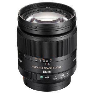 SONY 135 MM F2.8 [T4.5] TELEPHOTO LENS WITH SMOOTH TRANSITION FOCUS, SAL-135F28