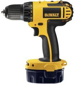 O  DEWALT DC730KA 14,4V