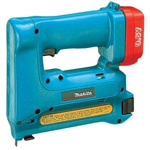   MAKITA T221DW 14,4V