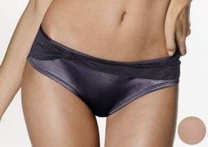 IRRESISTIBLE CURVES TAI BY TRIUMPH    (S)