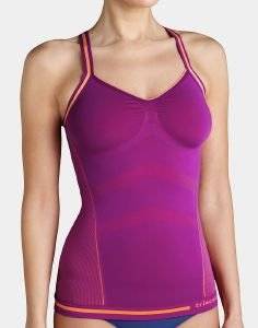  TRIUMPH TRIACTION SEAMFREE SUMMER BRA-SHIRT 02  (M)