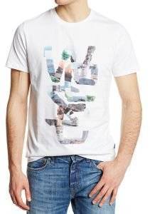 T-SHIRT WESC WORLD TOUR OVERLAY  (M)