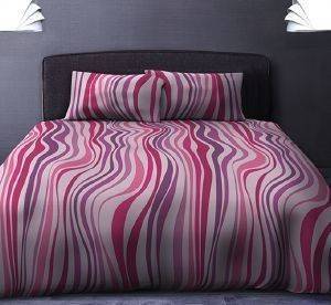     BIOKARPET GALLERY  610 FLUID PLUM  225245CM