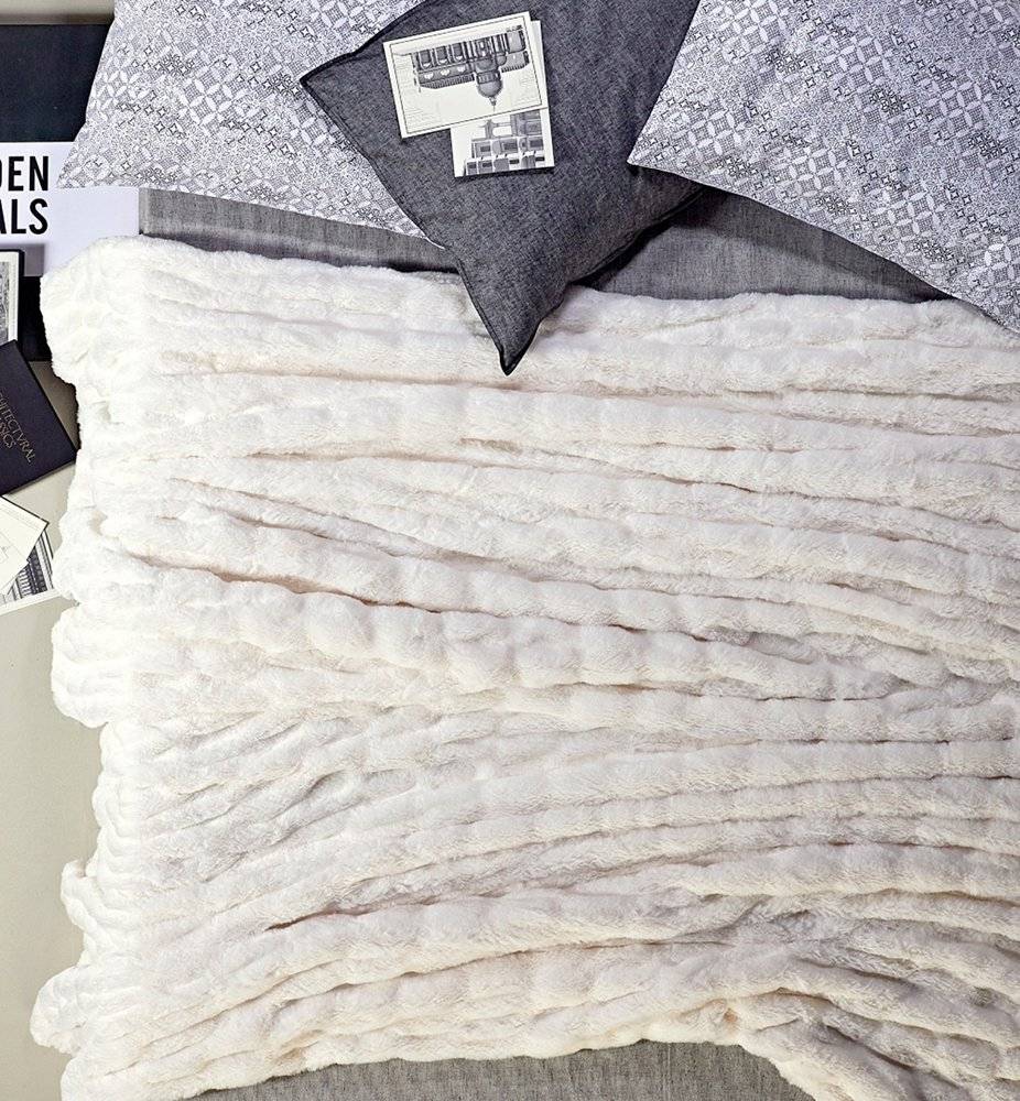 KENTIA ΚΟΥΒΕΡΤΑ ΓΟΥΝΑΣ ΥΠΕΡΔΙΠΛΗ KENTIA LILAH 12 OFF WHITE 220Χ230CM