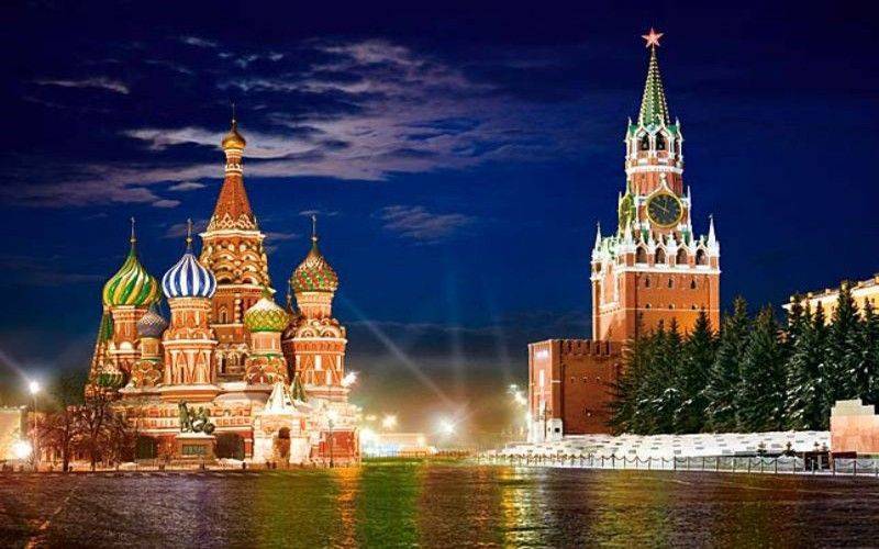 CASTORLAND RED SQUARE BY NIGHT IN MOSCOW-RUSSIA CASTORLAND 1000 ΚΟΜΜΑΤΙΑ