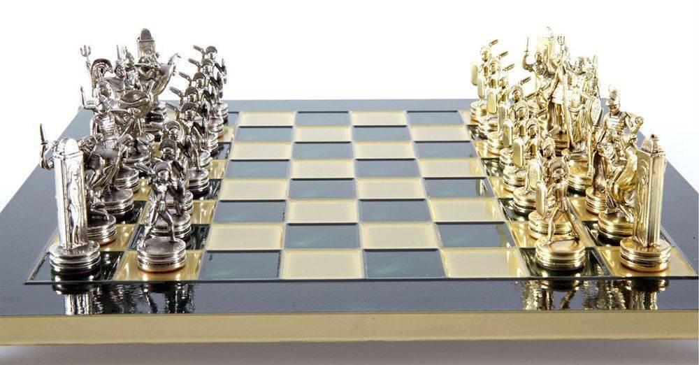 ΣΚΑΚΙ ΜΕΤΑΛΛΙΚΟ MANOPOULOS "ΕΛΛΗΝΙΚΗ ΜΥΘΟΛΟΓΙΑ" ΜΕΣΑΙΟ ΠΡΑΣΙΝΟ ΧΡΥΣΟ/ΑΣΗΜΙ 36X36CM