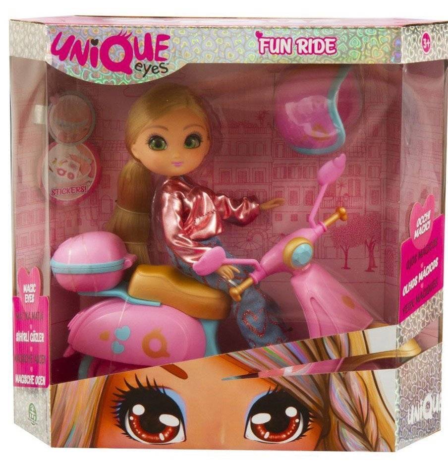 UNIQUE EYES FUN RIDE ΚΟΥΚΛΑ ΜΕ ΣΚΟΥΤΕΡ AMY GIOCHI PREZIOSI