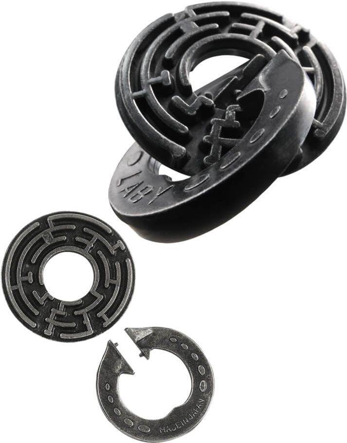 CAST LABY HUZZLE HUZZLE