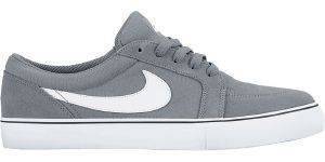  NIKE SKATEBOARDING SATIRE II / (USA:10, EU:44)