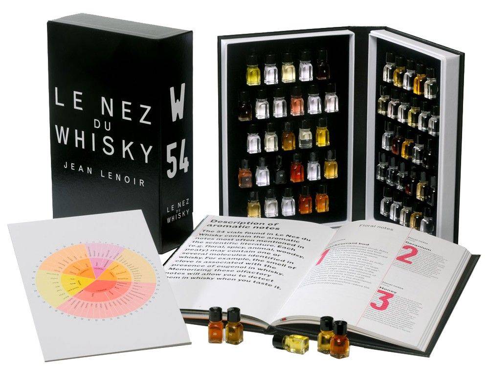 ΚΑΣΕΤΙΝΑ ΑΡΩΜΑΤΩΝ ΟΥΙΣΚΙ LE NEZ DU WHISKY 54 ΑΡΩΜΑΤΑ ΚΑΙ ΒΙΒΛΙΟ