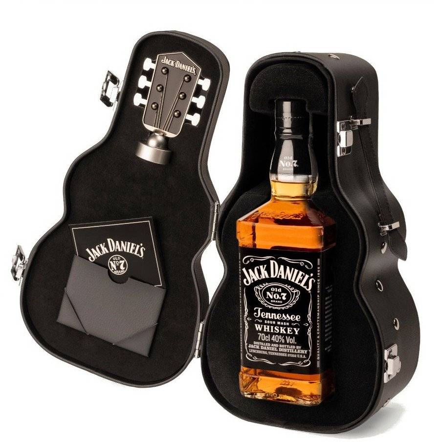 ΟΥΙΣΚΙ JACK DANIEL'S GUITAR BOX 700 ML