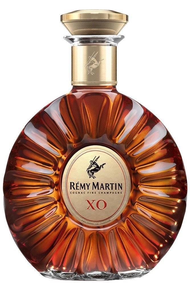 REMY MARTIN ΚΟΝΙΑΚ REMY MARTIN X.O. EXCELLENCE GIFT BOX 700ML