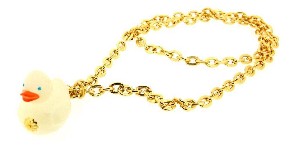 ΚΟΛΙΕ ΜΑΚΡΥ ΜILIONI ΜΕ ΠΑΠΑΚΙ MILIONI