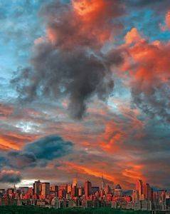 POSTER CLOUDS OVER NY 40.6 X 50.8 CM
