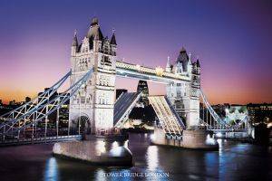 POSTER LONDON TOWER BRIDGE 61 X 91.5 CM POSTER LONDON TOWER BRIDGE 61 X 91.5 CM