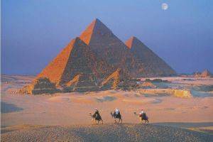 POSTER THE GREAT PYRAMIDS 61 X 91.5 CM