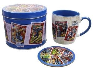 PYRAMID INTERNATIONAL ΚΟΥΠΑ PYRAMID INTERNATIONAL MARVEL RETRO-COLLECTOR CARDS ΚΕΡΑΜΙΚΗ ΜΠΛΕ 370ML ΣΕΤ ΔΩΡΟΥ 2ΤΜΧ