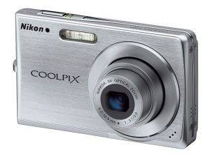 NIKON COOLPIX S200 ALUMINUM NIKON COOLPIX S200 ALUMINUM