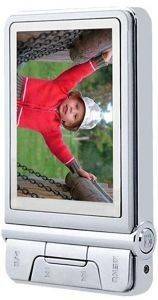EASYTOUCH ET-3040 2.4\'\' 2GB MP4 PLAYER EASYTOUCH ET-3040 2.4\'\' 2GB MP4 PLAYER