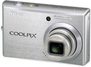 NIKON COOLPIX S610 SILVER NIKON COOLPIX S610 SILVER