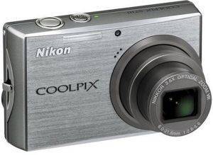 NIKON COOLPIX S710 SILVER NIKON COOLPIX S710 SILVER