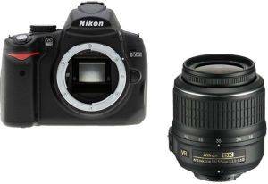NIKON D5000 BODY + AF-S DX VR NIKON 18-55MM KIT