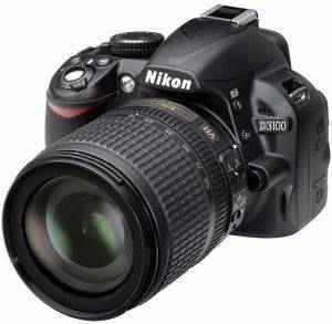 NIKON D3100 + AF-S DX18-105M F/3.5?5.6G VR