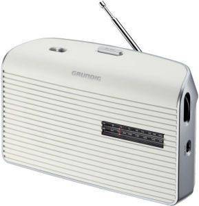 GRUNDIG MUSIC 60 PORTABLE RADIO WHITE/SILVER