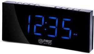 FIRST AUSTRIA FA-2420-4 TABLE DIGITAL DUAL ALARM CLOCKWITH PROJECTORLIGHT RADIO + DAY SELECTION