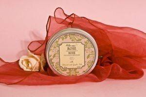 ATTIRANCE, ROSE BODY SCRUB 200GR