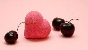 ATTIRANCE, CHERRY HEART BATH BUBBLE BALLS 80GR ATTIRANCE, CHERRY HEART BATH BUBBLE BALLS 80GR