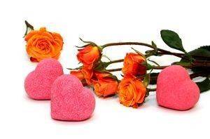 ATTIRANCE, SWEETBRIER HEART BATH BUBBLE BALLS 80GR