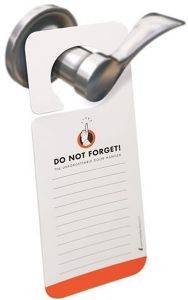 DO NOT FORGET DOOR HANGING MEMO PAD