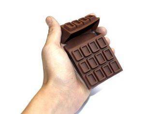 THUMBS UP CIGARETTE CHOCOLATE CASE