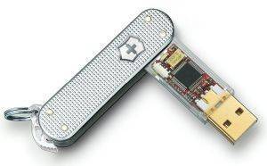 VICTORINOXFLASH FLIGHT 8GB ALOX