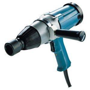    MAKITA 6906 620W