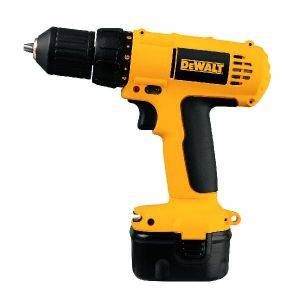 O O  2  DEWALT DC740KA 12V