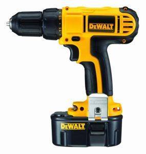 O  DEWALT DC733KN 14,4V