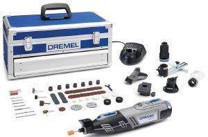 ������������ ��������� DREMEL 12V LI-ION 8220-5/65 + 65 ���������� + 5 ������������ F0138220JK
