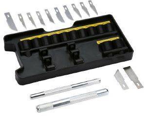 ΚΑΣΕΤΙΝΑ ΜΕ 2 ΜΑΧΑΙΡΙΑ STANLEY ΣΠΑΣΤΑ + 12 ΛΑΜΕΣ STHT0-73872 ΚΑΣΕΤΙΝΑ ΜΕ 2 ΜΑΧΑΙΡΙΑ STANLEY ΣΠΑΣΤΑ + 12 ΛΑΜΕΣ STHT0-73872