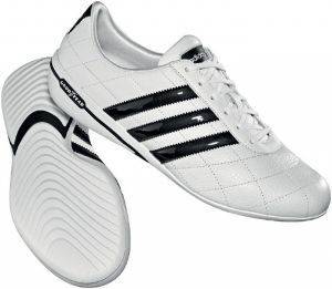 ADI RACER 4 (UK:10 1/2 EUR:45 1/3)