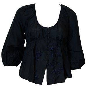 JLO ��������� �AY�� �� ������� ����� �������� ��� ������� ������ ��� ���� ����� (L)