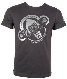 DRUNKNMUNKY T-SHIRT �� ������� �����  (M)