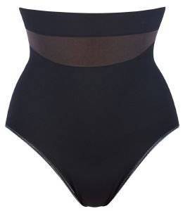 ������ TRIUMPH CURVY SENSATION HIGHWAIST PANTY ����� (S)