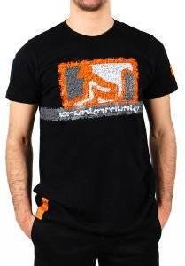 T-SHIRT DRUNKNMUNKY ΜΑΥΡΟ ΜΕ ΠΟΡΤΟΚΑΛΙ ΛΕΥΚΗ ΣΤΑΜΠΑ T-SHIRT DRUNKNMUNKY ΜΑΥΡΟ ΜΕ ΠΟΡΤΟΚΑΛΙ ΛΕΥΚΗ ΣΤΑΜΠΑ