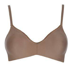 ������� TRIUMPH BODY MAKE-UP VELVET N ���� (75B)