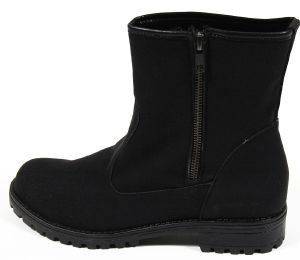  CASUAL SHOOZ    (39)