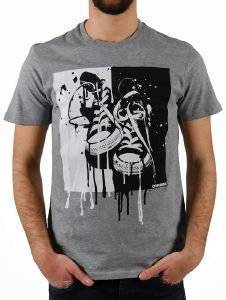 T-SHIRT CONVERSE MELTING CHUCKS ���� ������� (L)