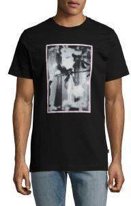 T-SHIRT WESC MAX VERTICAL BEACH ����� (XL)